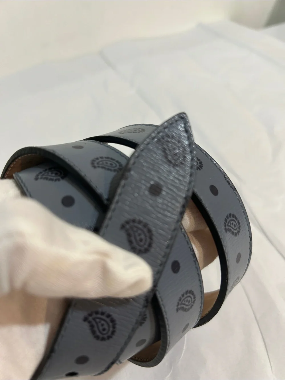 Gucci Blue Leather Paisley Print Belt 105/42 Made in Italy